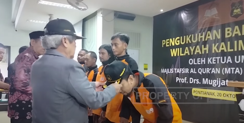 MTA KUKUHKAN ANGGOTA BANKOM WILAYAH KALIMANTAN